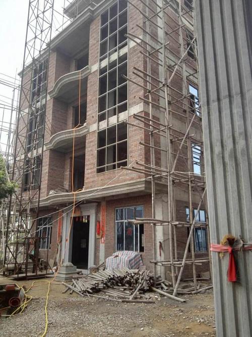 为何福建农村地区,房子都建成七八层楼?当地人:再穷都