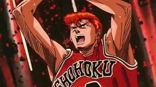 灌篮高手:樱木花道无人防守,大家以为他要灌篮,结果新