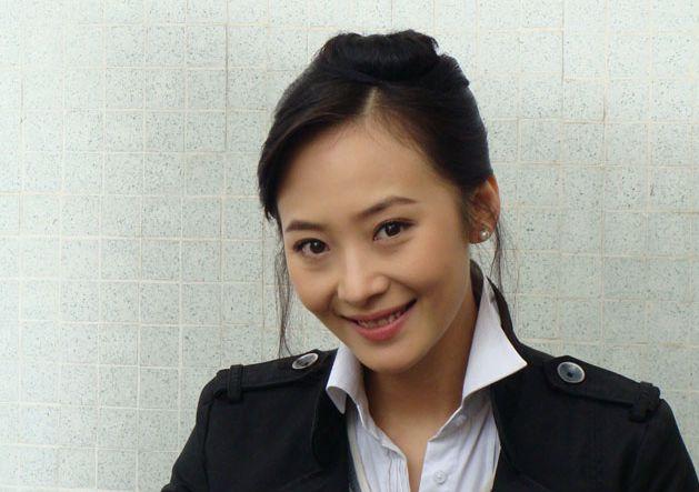 不顾家人反对嫁给出狱后的黄海波还和他生子曲栅栅现在怎样
