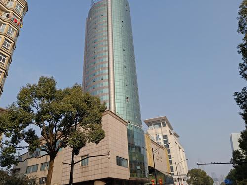 越城支行对绍兴王朝大酒店有限公司的债权