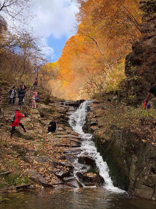 走进本溪关门山大峡谷2019.10.19