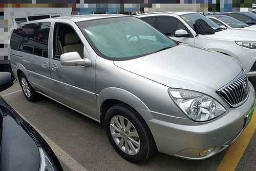 别克gl8 2014款 2.4l 经典版