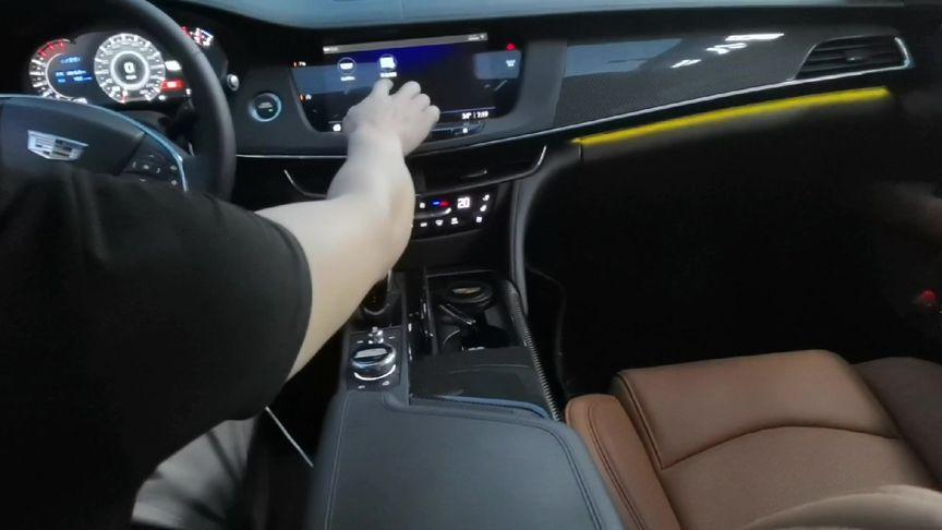 凯迪拉克 #凯迪拉克ct6 #氛围灯效果