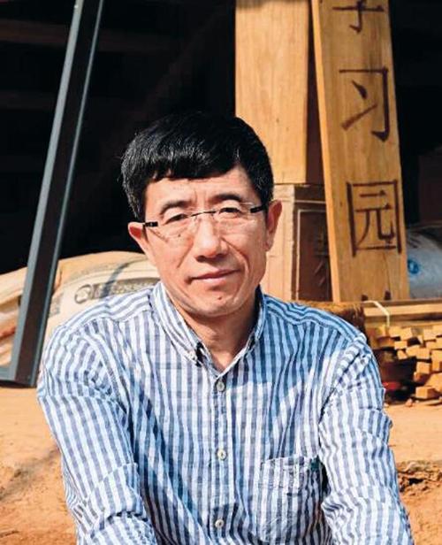 李小云.中国农业大学人文与发展学院教授