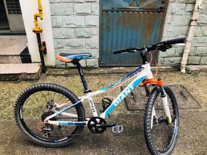 捷安特山地车atx24-d,24寸shimano8速指拨