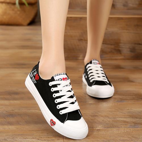 韩版帆布鞋女童平底初中学生低帮鞋大童系带休闲鞋白色球鞋运动鞋