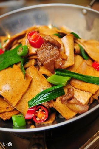 干锅千页豆腐,干锅土豆,干锅排骨6种干锅菜的做法,越吃越过瘾!