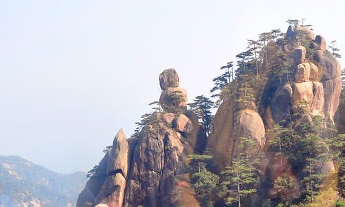 小编推荐 黄山奇石作文320字黄山奇石天狗望月作文黄山奇石