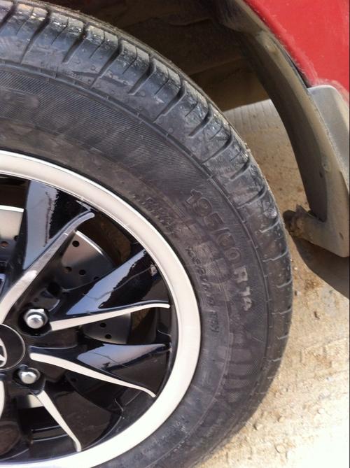 现代瑞纳原车175/70/r14的轮胎换成195/60/r14的车速怎么变化的