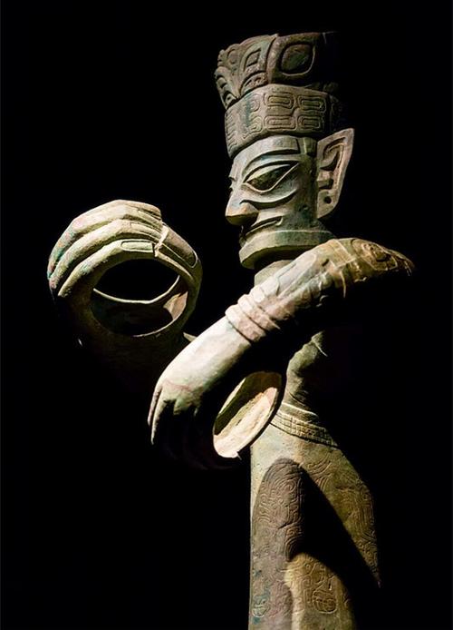 三星堆三大未解之谜,考古学家都无从下手,一旦解开或将颠覆历史