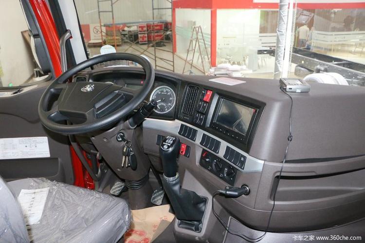 东风柳汽 乘龙h5 375马力 6x4牵引车