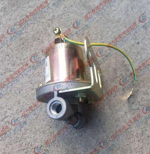 电磁阀洒水车油罐车清障车取力器电磁气阀12v24v铜线圈电磁控制阀