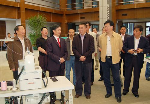 月  日下午,云南省昭通市昭阳区委副书记,区长曹阜忠率领该区政府