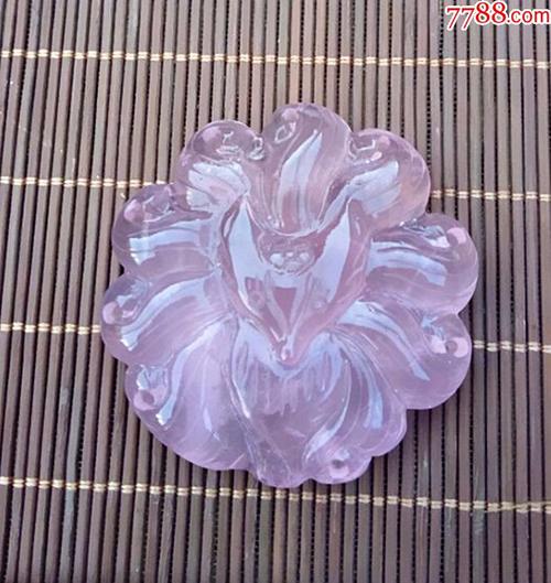 莫粉晶九尾狐吊坠毛衣链招正桃花天然马粉水晶狐狸