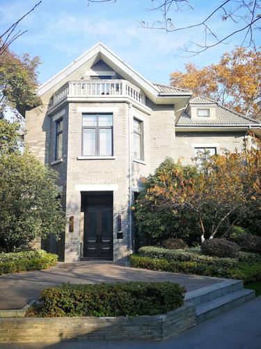 民国政府高官别墅群,位于南京市颐和路,时过境迁,现已人去楼空,令人