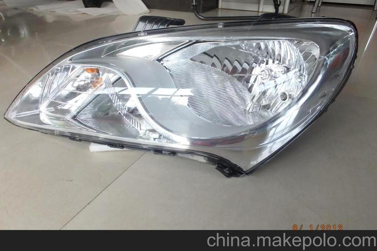 配件 车灯及灯泡 大灯,前照灯 批发现代悦动前大灯总成2011款手自动