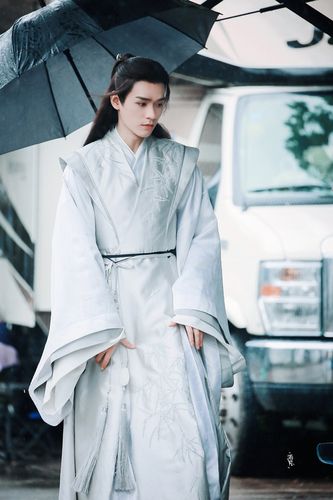 白衣温客行yyds! 删除 赞 (6)回应 来自 豆瓣app