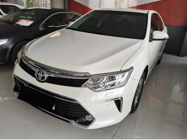 大家觉得这台2017年的丰田凯美瑞,到底该不该这样卖?