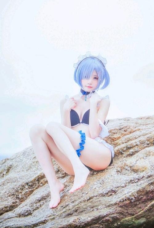 桜桃喵可爱清爽系泳装蕾姆你喜欢吗