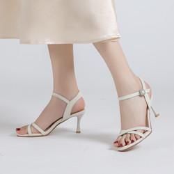 reddragonfly红蜻蜓年夏季一字扣高跟鞋女细跟时装凉鞋