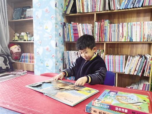 徜徉书海 书页寻香——稀土高新区各校线上读书活动概览