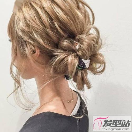 人人都爱的丸子头扎发大全 怎么扎都好看巨减龄_发型