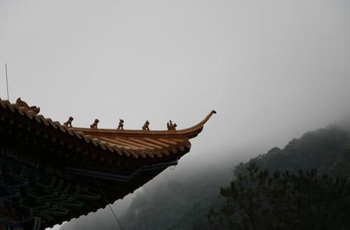 诗情画意的陆川谢仙嶂风景区在建设的中前行