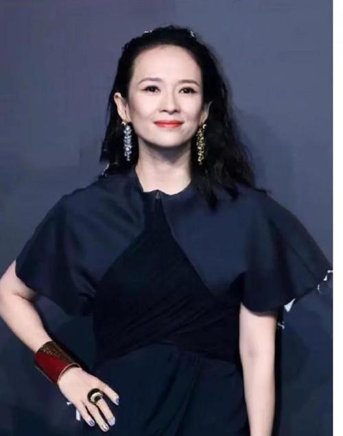 章子怡影后的三重门事件