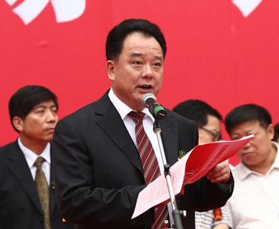  p>颜石生,(1952年2月-2007年2月24日)湖南省株洲市市委原副书记,原