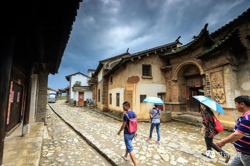 一个极为冷清的小镇 却拥有云南最显赫的身世