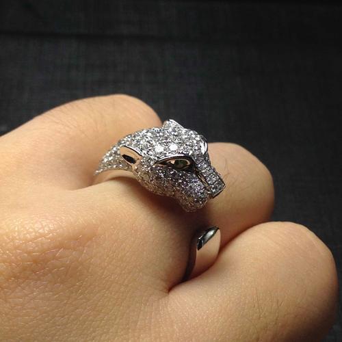 卡地亚经典奢华满钻猎豹戒指