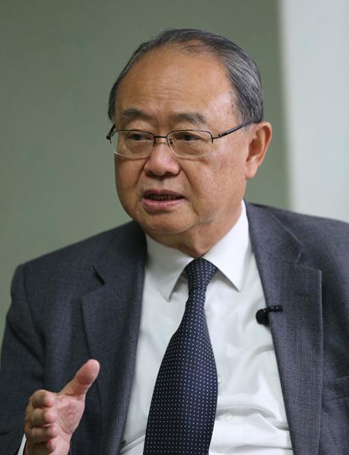 戴尅戎
