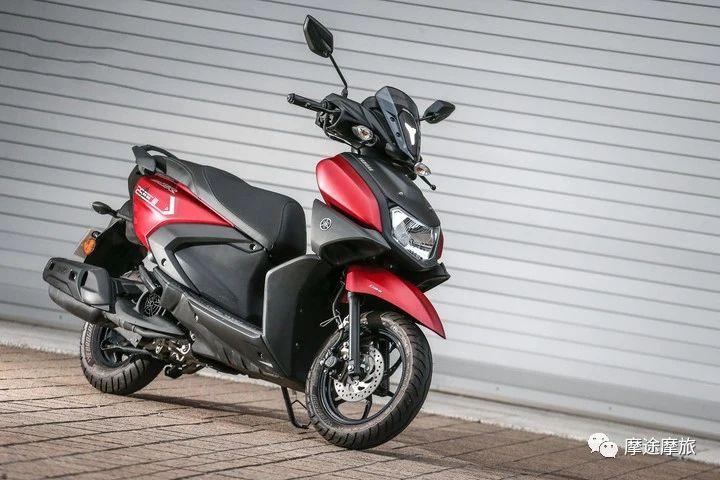 在踏板125cc级距内独占鳌头的雅马哈cygnus劲战车系,从上市以来一直