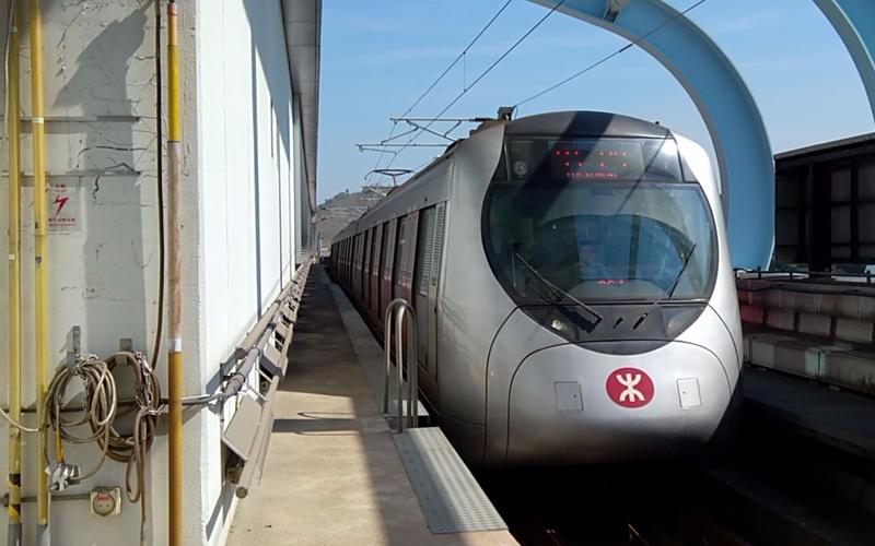 港铁西铁线spd1900进出站