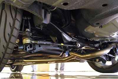 丰田欧洲战略车 采用双叉骨式后悬架(图)