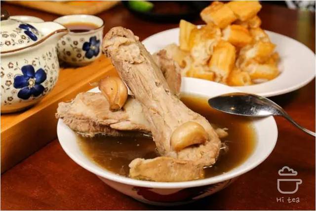 特级龙骨肉骨茶