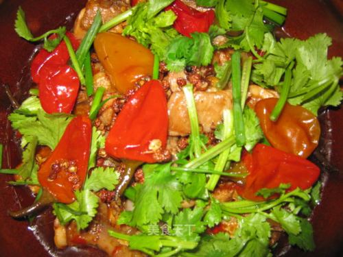 冬日暖胃砂锅泡椒兔肉