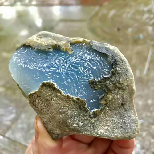 翡翠原石原料玉手镯玉石毛料半明料阳绿色料老坑吊坠缅甸