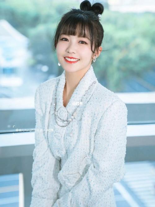 赖美云『爱心丸子头』_丸子头_娱乐_明星娱乐资讯