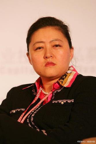 没有她就没有京东,不是龚晓京,也不是奶茶