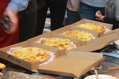 【地下室加推】哈罗城美食嘉年华披萨diy暨地下室加推圆满结束