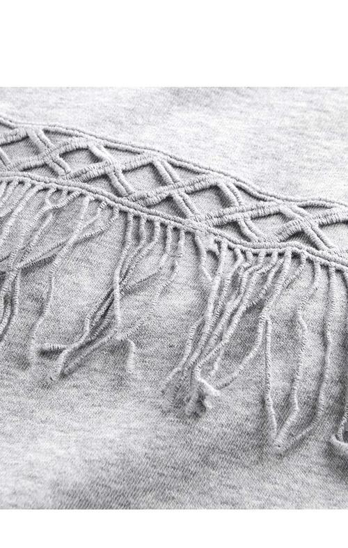 流苏镂空长袖圆领卫衣