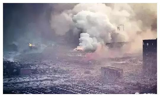 12天津港爆炸事故应该是迄今为止亚洲最大人为损失之一.8.