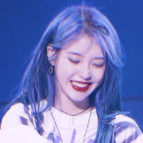 李知恩头像iu的蓝色系列可以封神