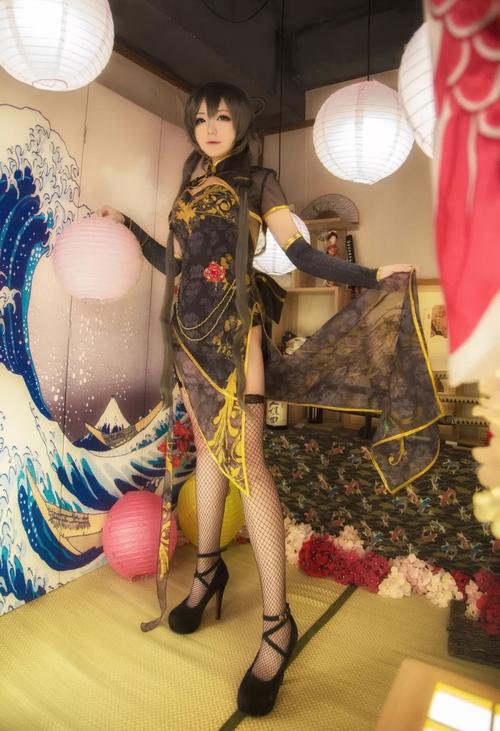 金丝雀洛天依精美cos