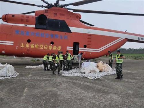 全球最大直升机——米-26重型运输直升机参与阳新富水