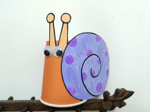 低碳生活手工制作图片 纸杯的创意改造小蜗牛