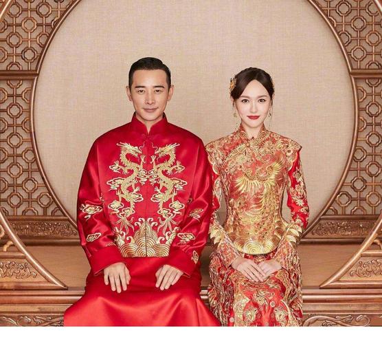 明星夫妻的中式喜服照唐嫣刘诗诗端庄看到黄晓明地主家的傻儿子