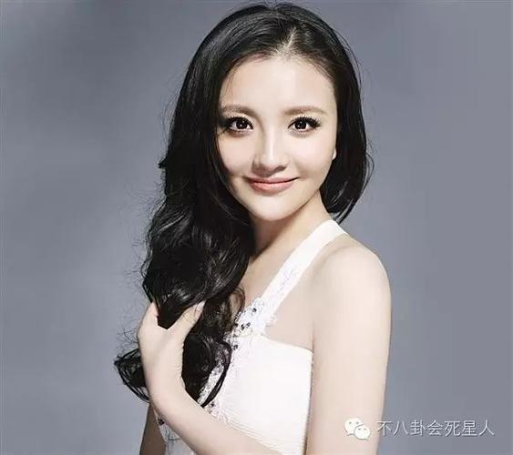 女明星年龄造假被发现,被人喊唐83,张88真的好尴尬