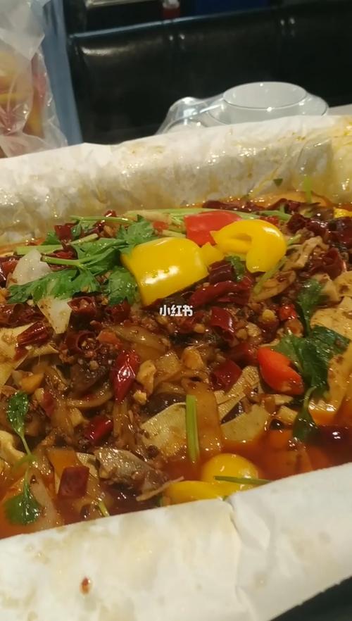 咸阳最火纸包鱼_咸阳_美食_美食探店